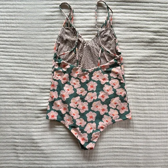 Acacia Capetown Swimwear - Picture 2 of 9